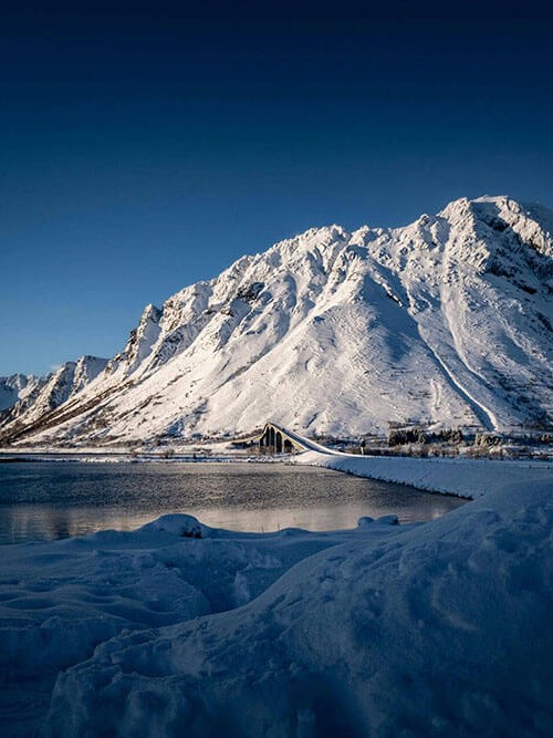 爱一番三分钟走读：先看证据是不是太薄，再把对比写成同口径（写作也能用）